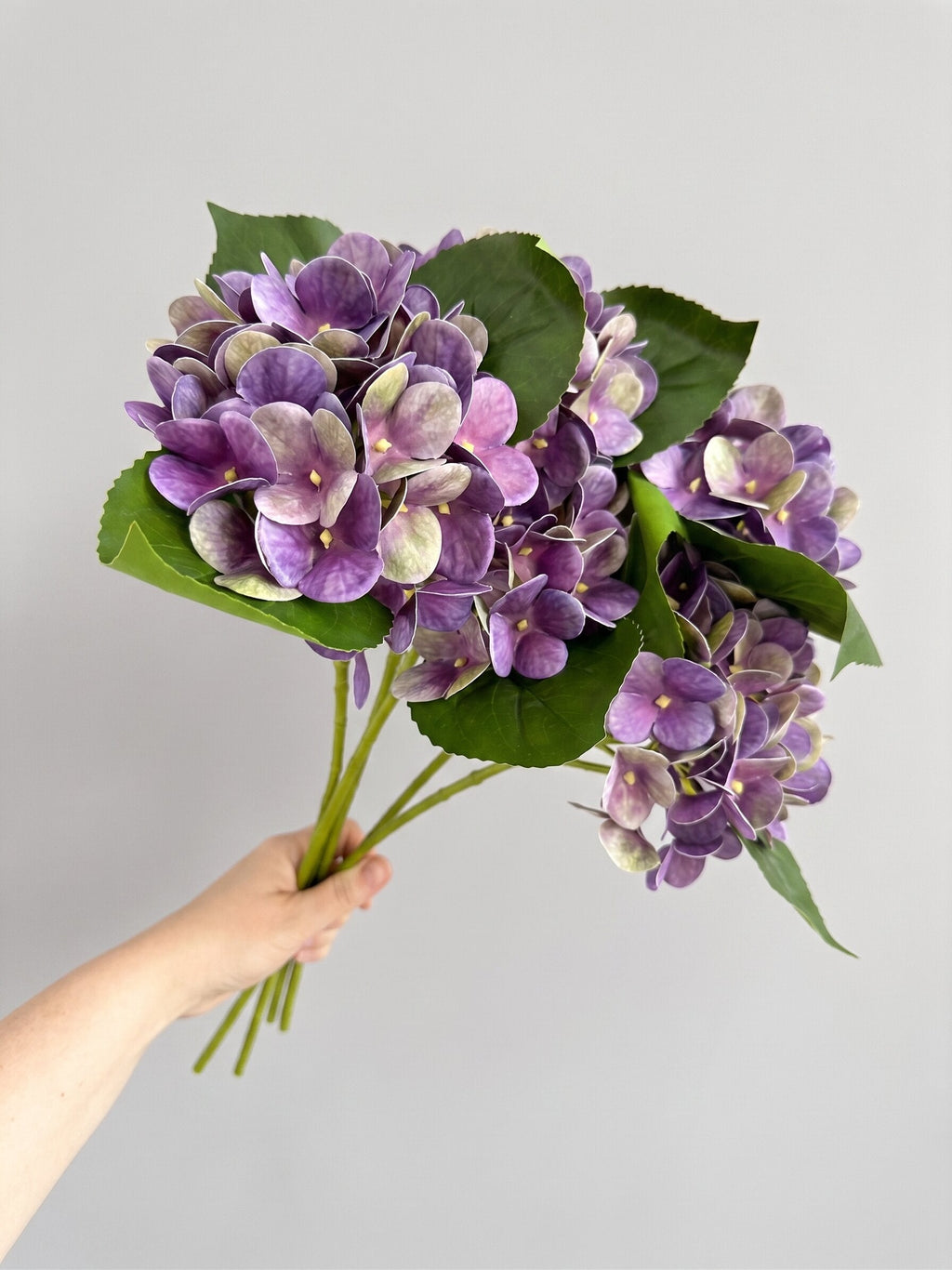 Real Touch Hydrangea Stem, Lifelike Faux Hydrangea Cluster - Purple (extra)